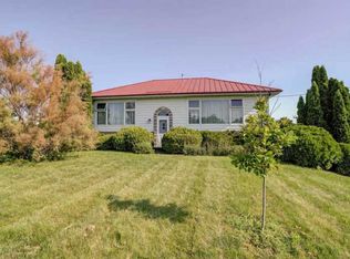 2768 Yahara Rd, Stoughton, WI 53589