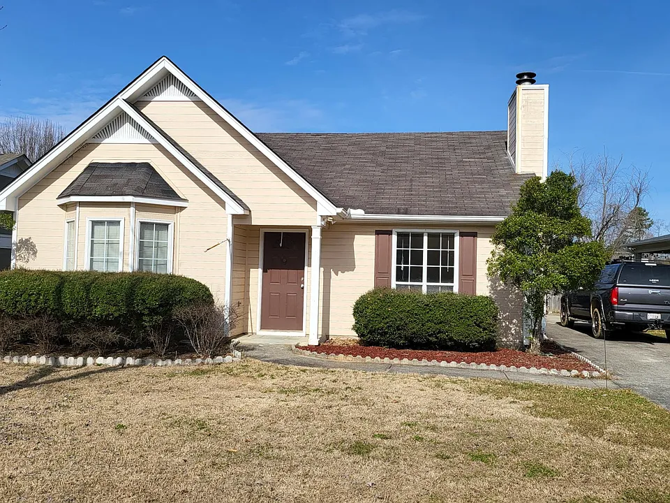 266 Jasmine Dr