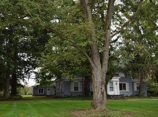 58061 65 1/2 St, Hartford, MI 49057