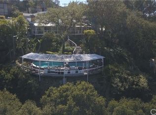 4136 Cachalote St, Woodland Hills, CA 91364
