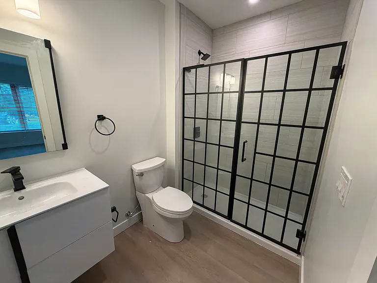 16B Congress St — Photo 8