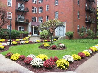 2320 Linwood Ave APT 1F, Fort Lee, NJ 07024