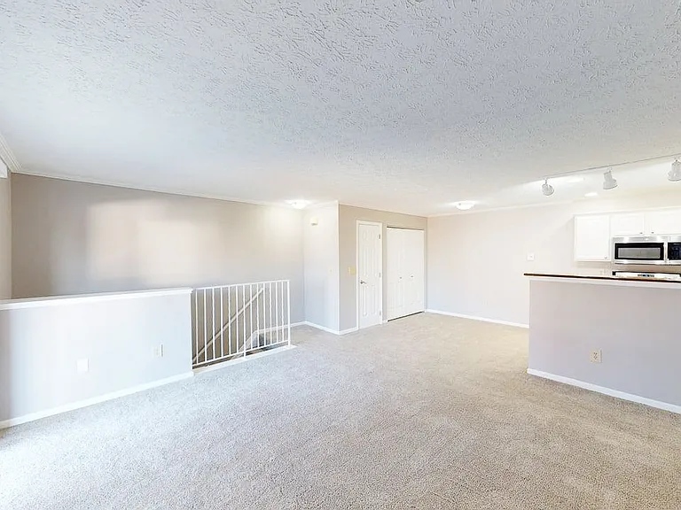 5359 Cypress Chase — Photo 13