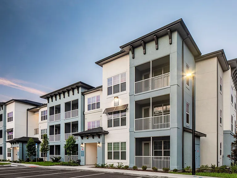 The Shores at Lake Howell — Photo 14