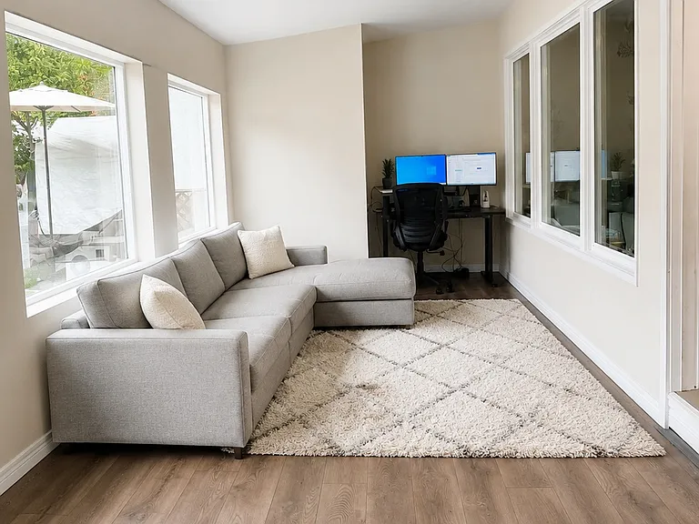 2060 Heather Dr — Photo 10