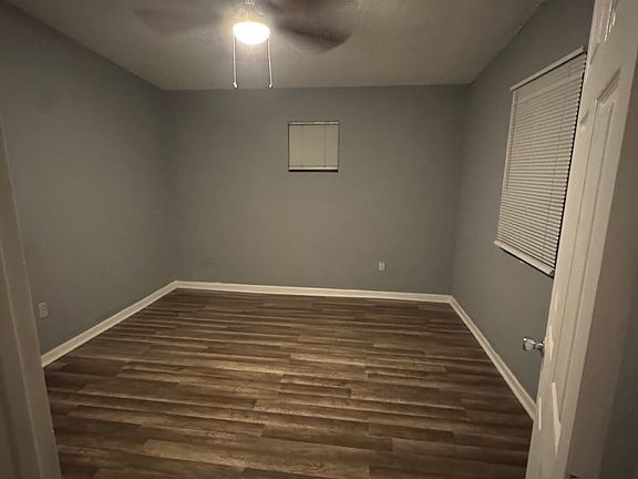 2nd image of 1811 Dawson St