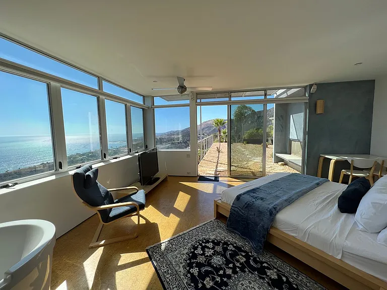 3095 Rambla Pacifico — Photo 9
