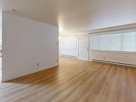3rd image of 1519 NW 65th St #3