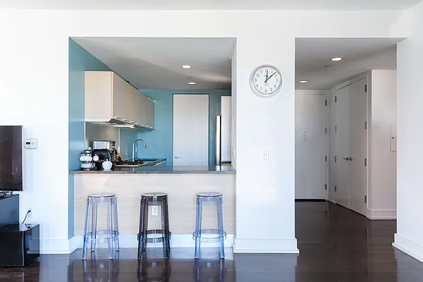 Rented by Brown Harris Stevens | media 4