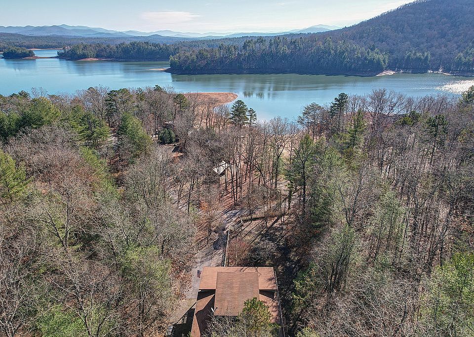 1st image of 263 Lake Vista Dr
