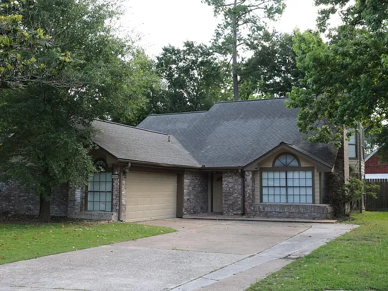 12510 Sableleaf Dr — Photo 1