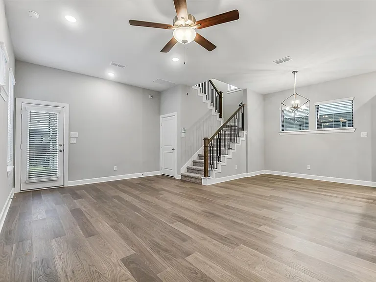 3311 Full Bellied Ln — Photo 7