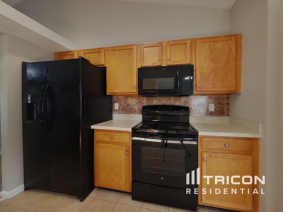 5th image of 3554 Whisper Creek Blvd