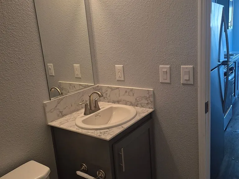 2301 Beach Ln — Photo 9
