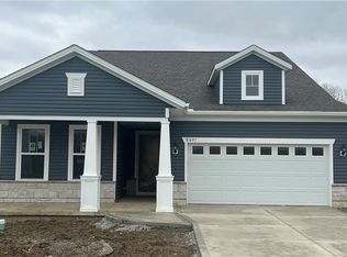 8091 Brookview Ln, Mentor, OH 44060