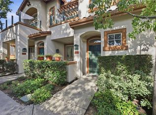 902 Solvay Aisle, Irvine, CA 92606