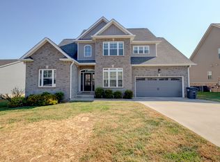 409 Veronica Ct, Clarksville, TN 37043