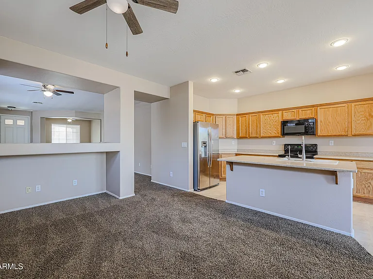2470 W Warren Dr — Photo 8