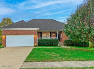 31 N Country Dr, Shelbyville, KY 40065