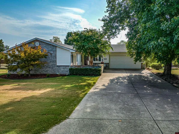 601 Lawrence St, Mountain Home, AR 72653