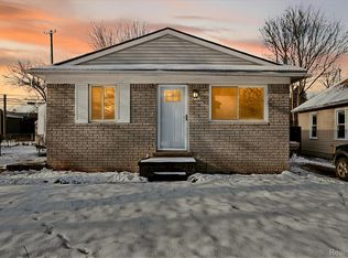 21615 Colgate St, Farmington Hills, MI 48336