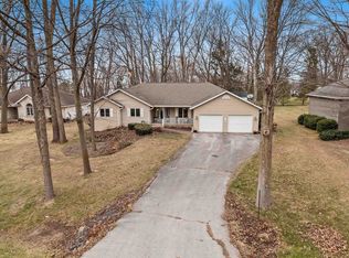 6257 Tielens Rd, Luxemburg, WI 54217