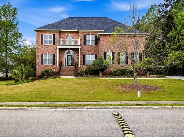 171 Crystal Lake Blvd, Hampton, GA 30228
