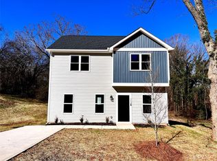 112 S Pinchback Ave, Bessemer City, NC 28016