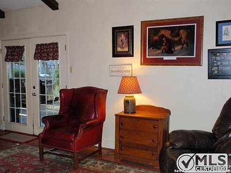 5th image of 9323 Wickersham St