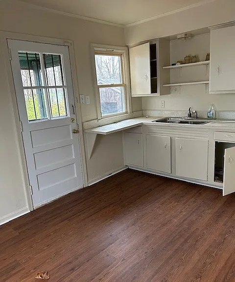 1347 Kingsley Ave — Photo 12
