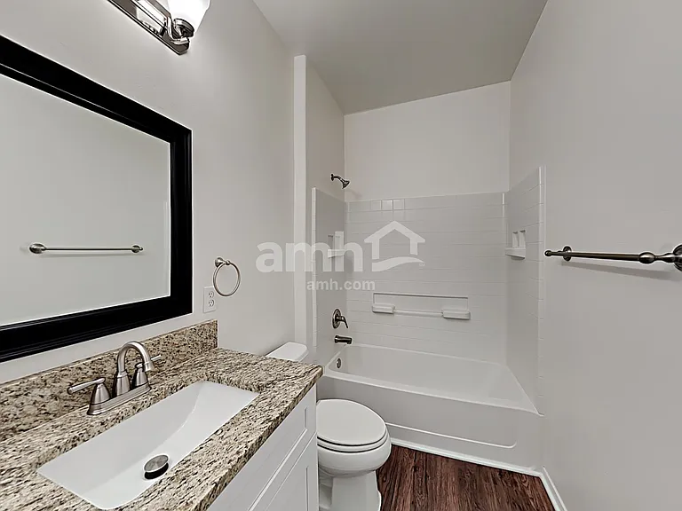 568 W Camino Parrilla — Photo 15