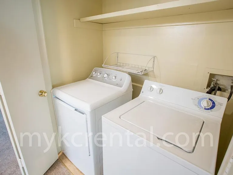11204 Nieman Rd #101 — Photo 9