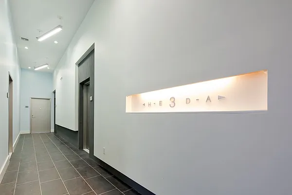 Sold by aptsandlofts.com | media 44