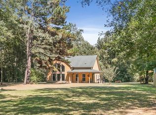 317 S Broad St, Cowarts, AL 36321