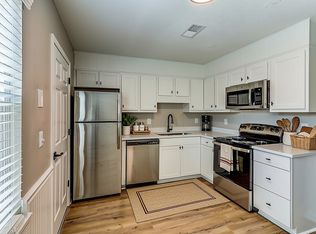 Oakleaf Townhomes, Mount Pleasant, SC 29464