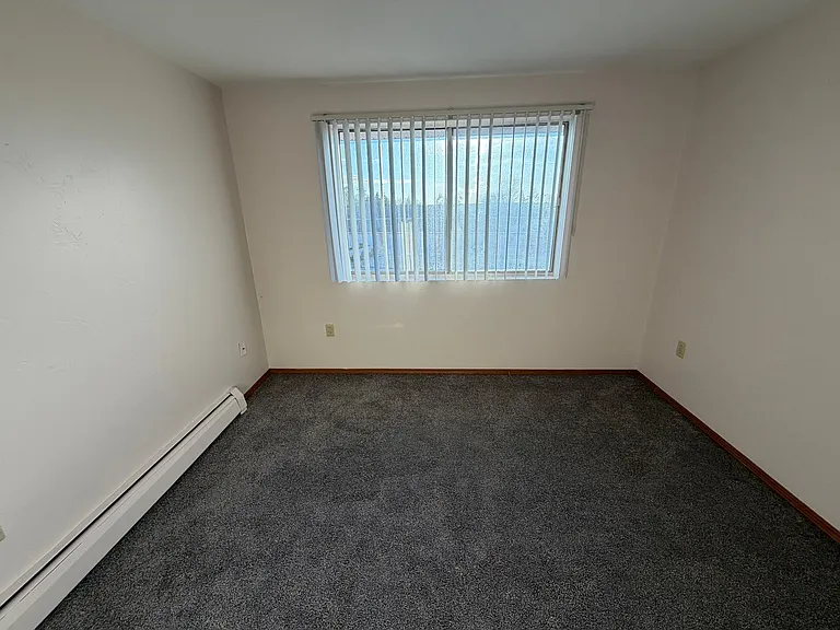 2721 Humboldt Rd — Photo 6