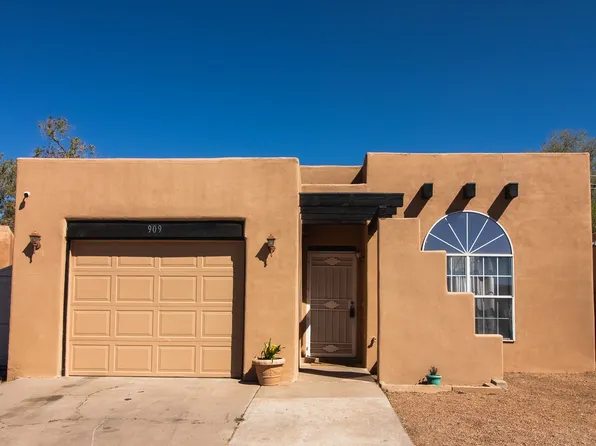 909 Vuelta Del Sur, Santa Fe, NM 87507