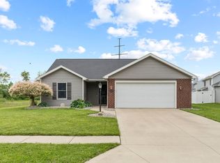 15183 Towne Park Run, Huntertown, IN 46748