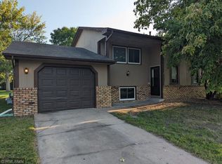 5727 84 1/2 Ave N, Brooklyn Park, MN 55443