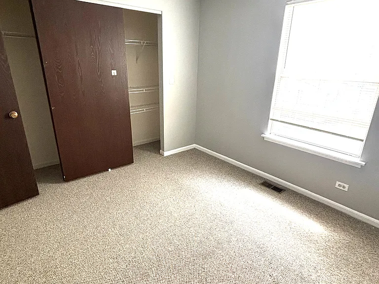326 Plumwood Ln — Photo 10