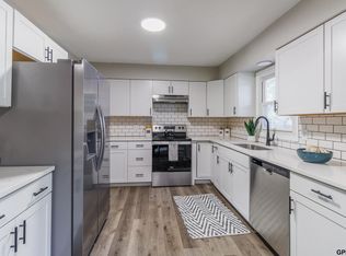 600 Wulf Dr, Eagle, NE 68347