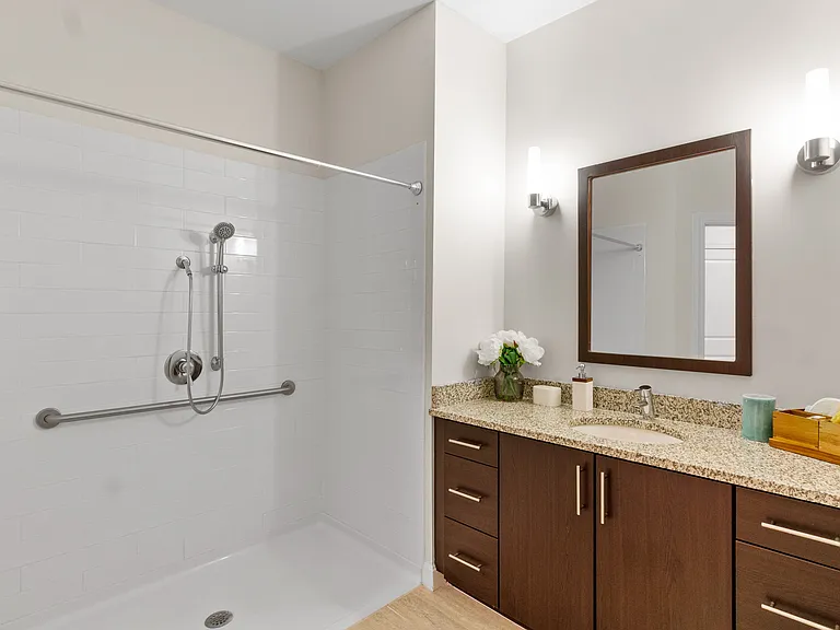 Cirrus Apartments — Photo 10
