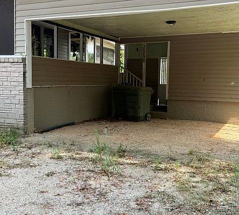 2nd image of 732 Baldwin Dr