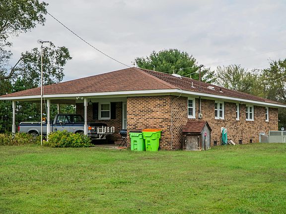 5th image of 1301 Nc Highway 122