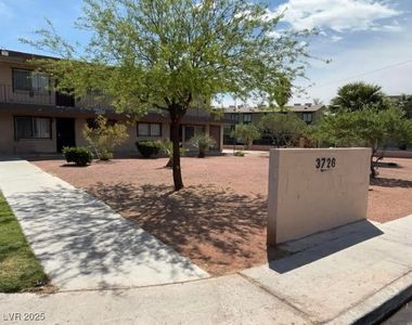 3726 Hazelwood St APT 2, Las Vegas, NV, 89119