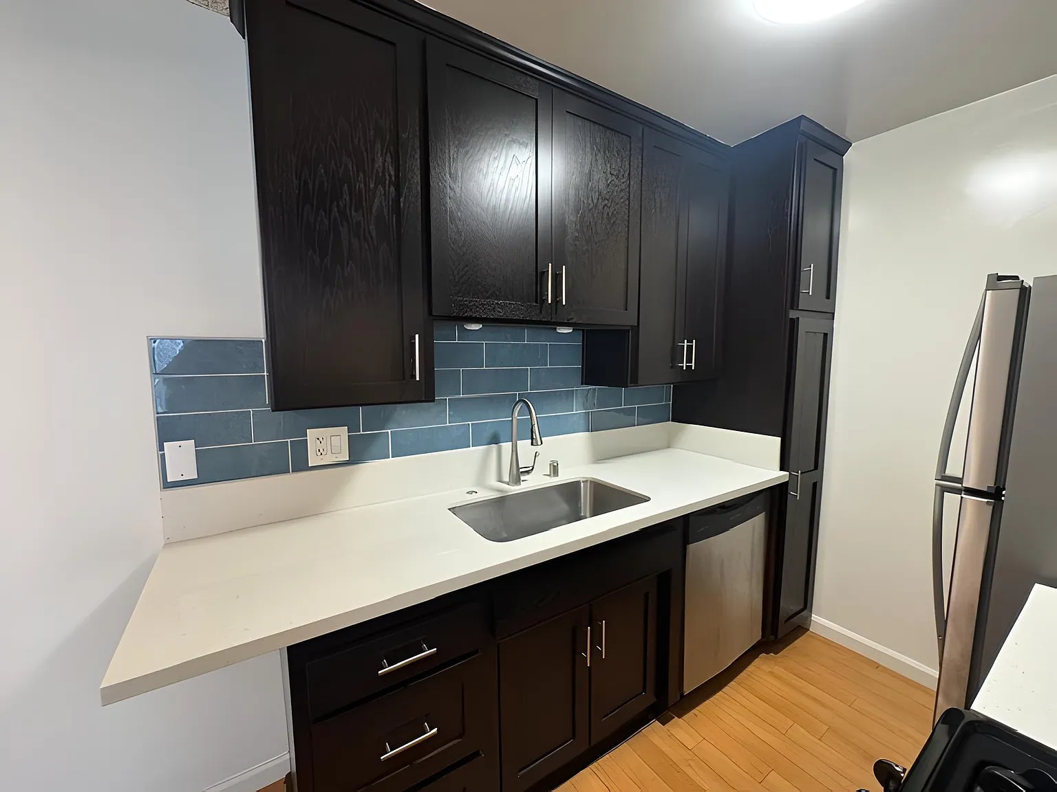1630 Granville Ave — Photo 3