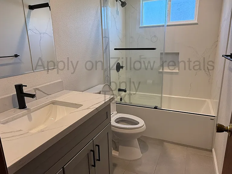 5116 Troy Ave — Photo 9