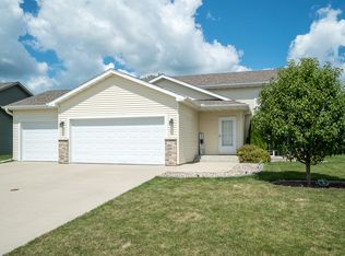 2232 Kodiak Dr, North Mankato, MN 56003
