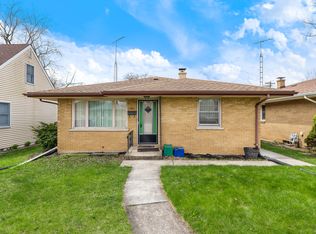 109 Reedwood Dr, Joliet, IL 60436