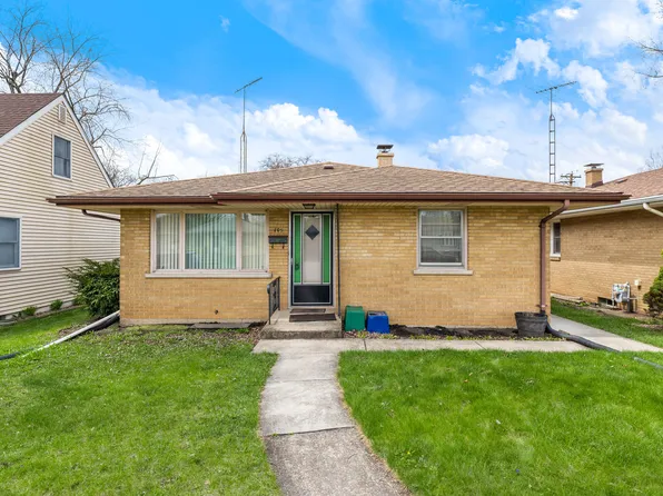 109 Reedwood Dr, Joliet, IL 60436